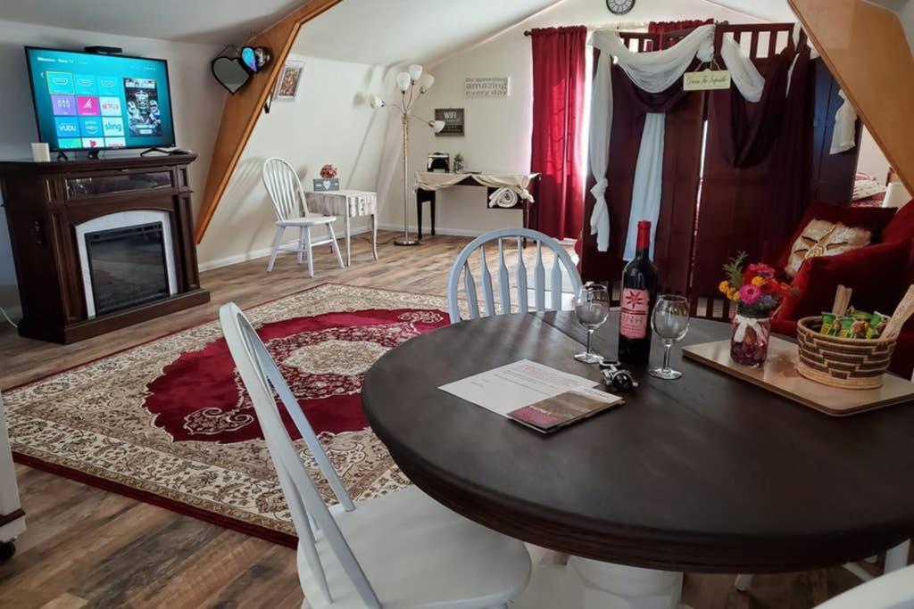 Willa A Cozy Loft in Templeton Zewnętrze zdjęcie